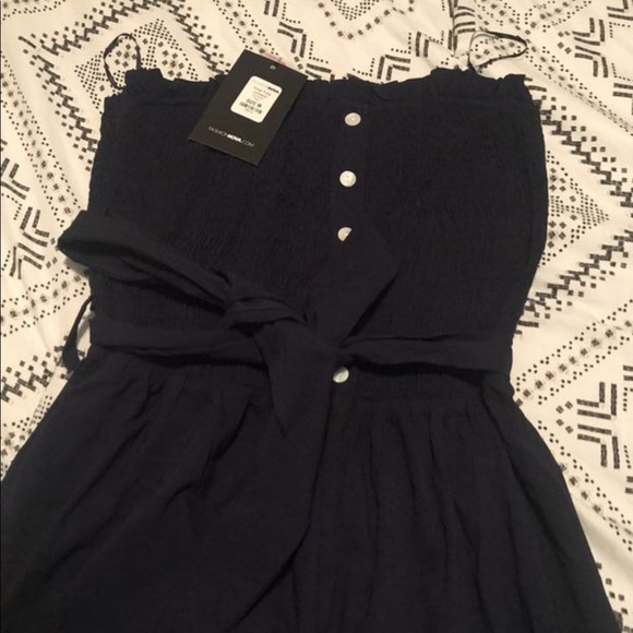 Fashion nova jumpsuit - Picture 2 of 4